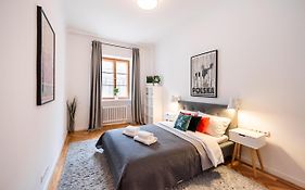 Old Town Market Place Apartment